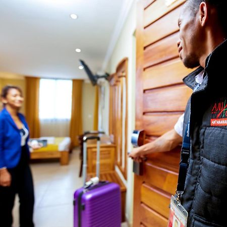 Anjary Hotel Antananarivo Dış mekan fotoğraf