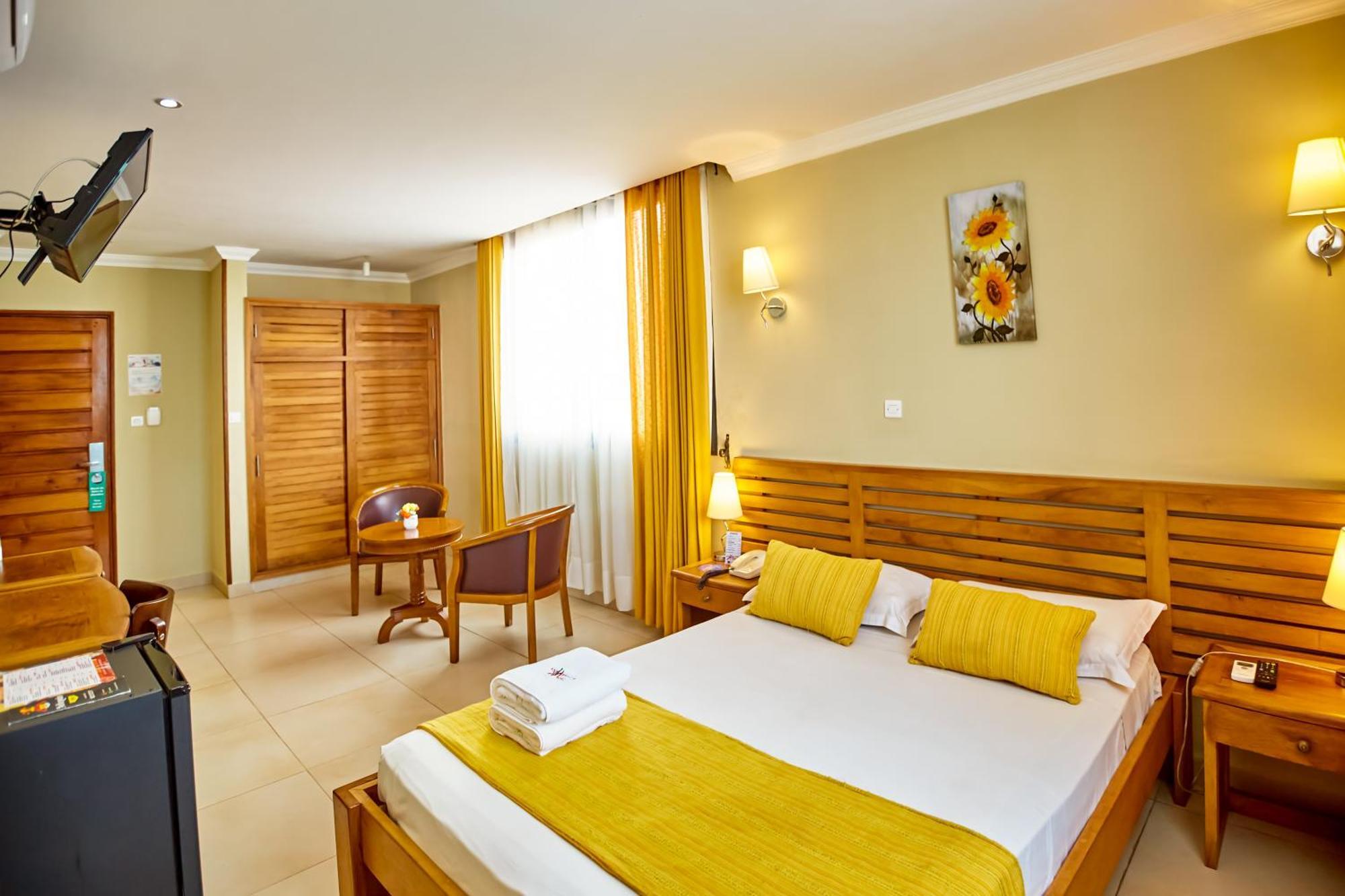 Anjary Hotel Antananarivo Dış mekan fotoğraf