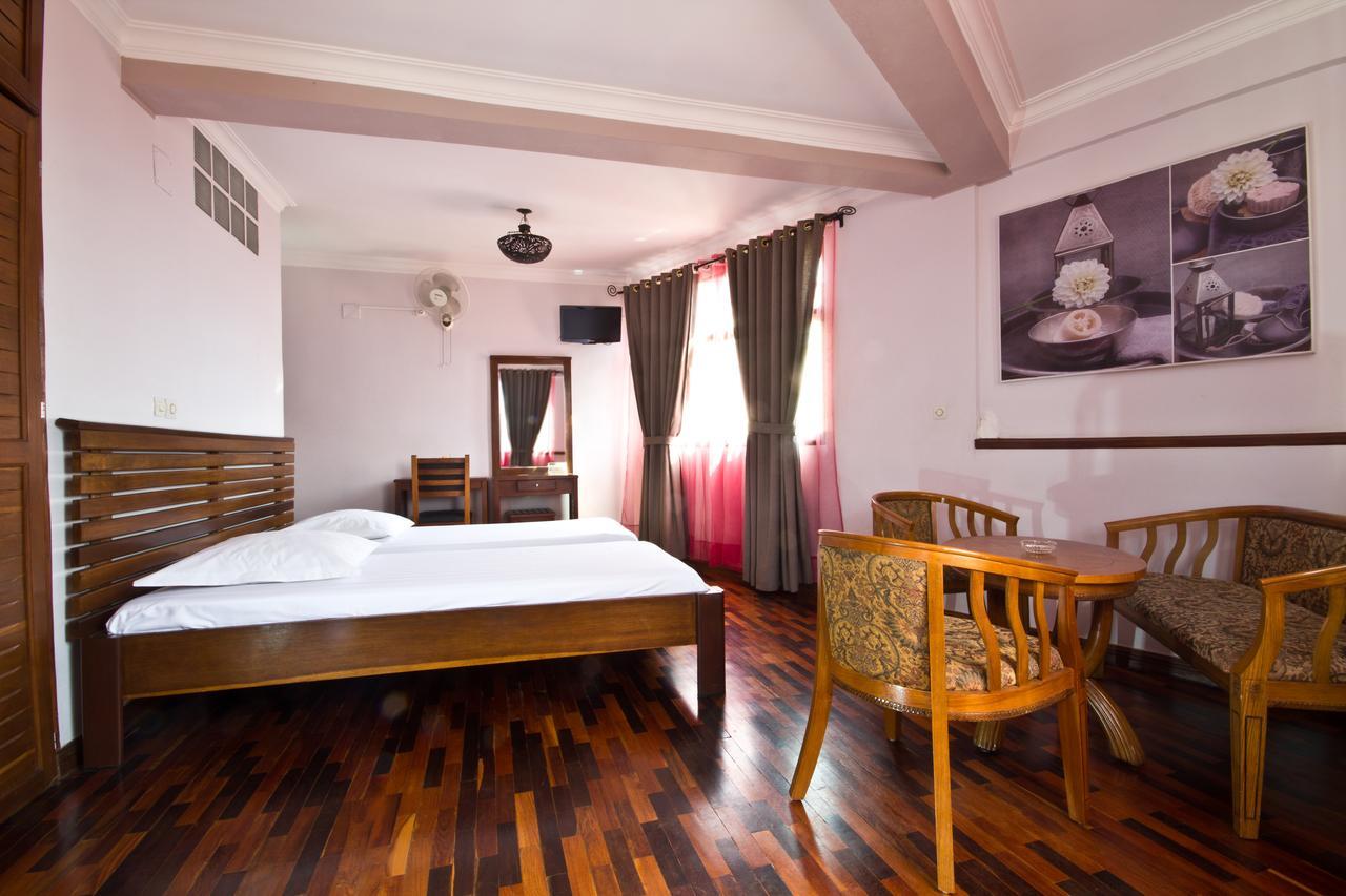 Anjary Hotel Antananarivo Dış mekan fotoğraf
