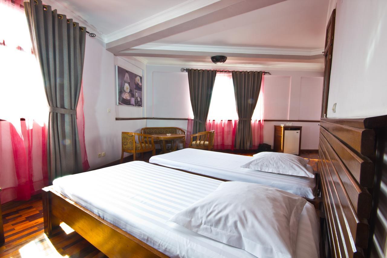 Anjary Hotel Antananarivo Dış mekan fotoğraf